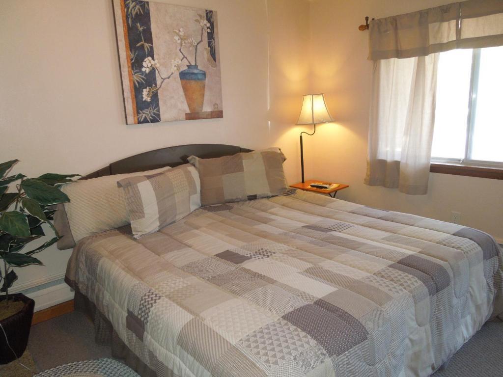 Delux Inn Фримонт Номер фото